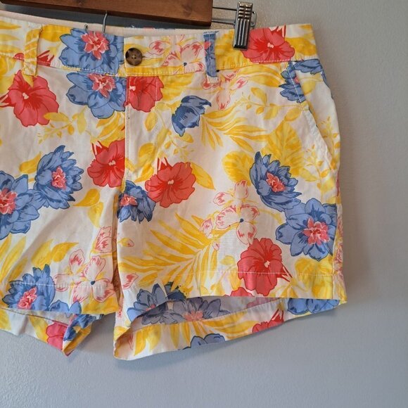 Old Navy Multifloral Women Cotton Casual‎ Shorts Size 10 Summer Outside - Picture 2 of 10